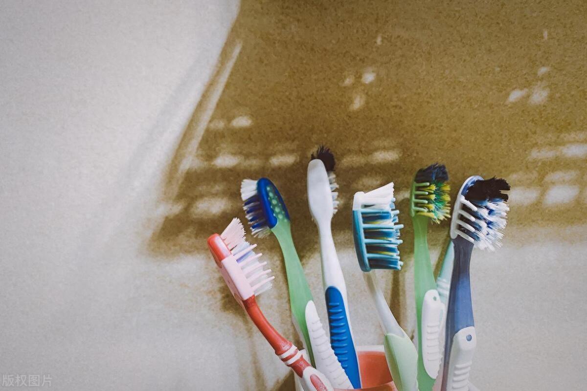 有些东西，天天在用，却因为便宜，藏着看不见的风险。下面这4样，如果你家还在用，建