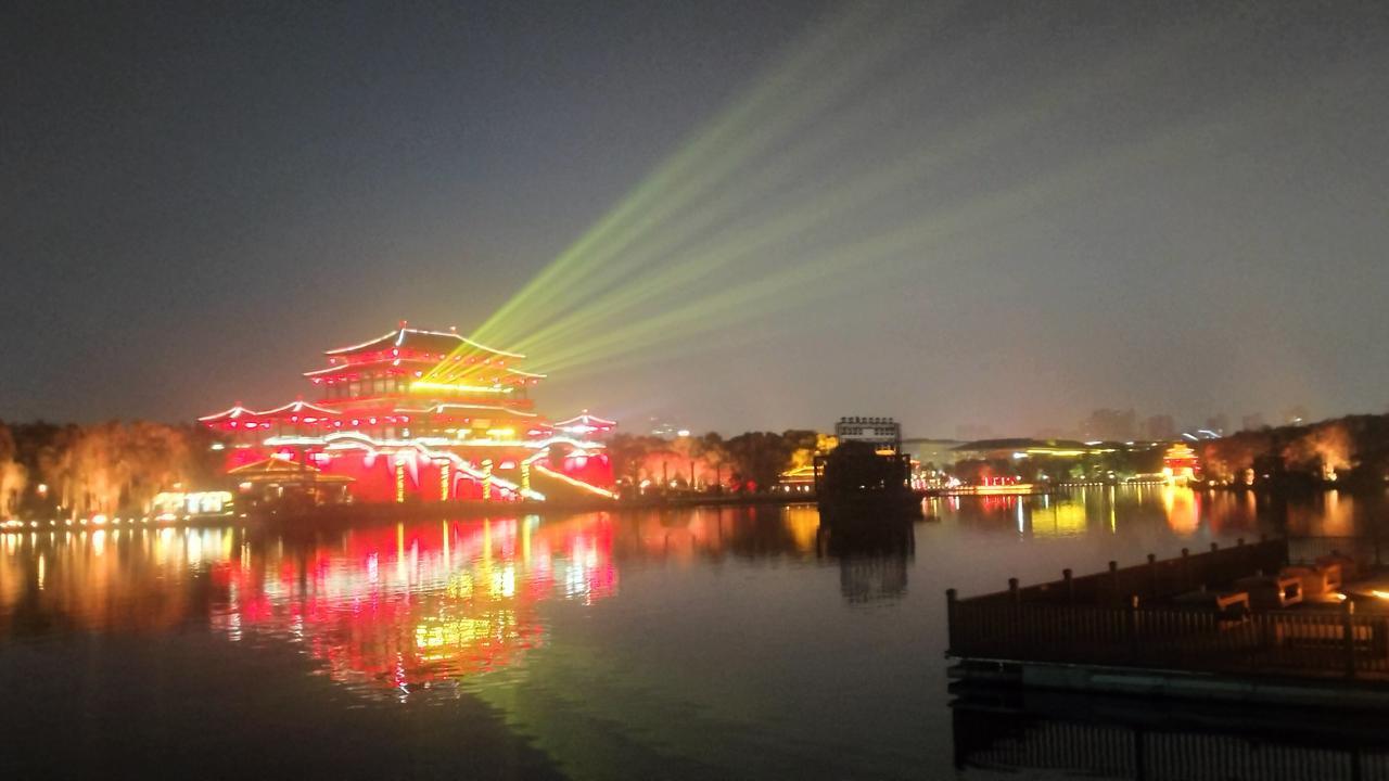 海南自驾之旅1——第一站出发地西安。今年海南越冬之旅由西安出发，经河南、湖北、