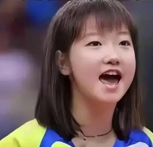 经常有网友在网上PS孙颖莎长头发的样子，果然是别有一番风味，对此有人连线莎莎，问