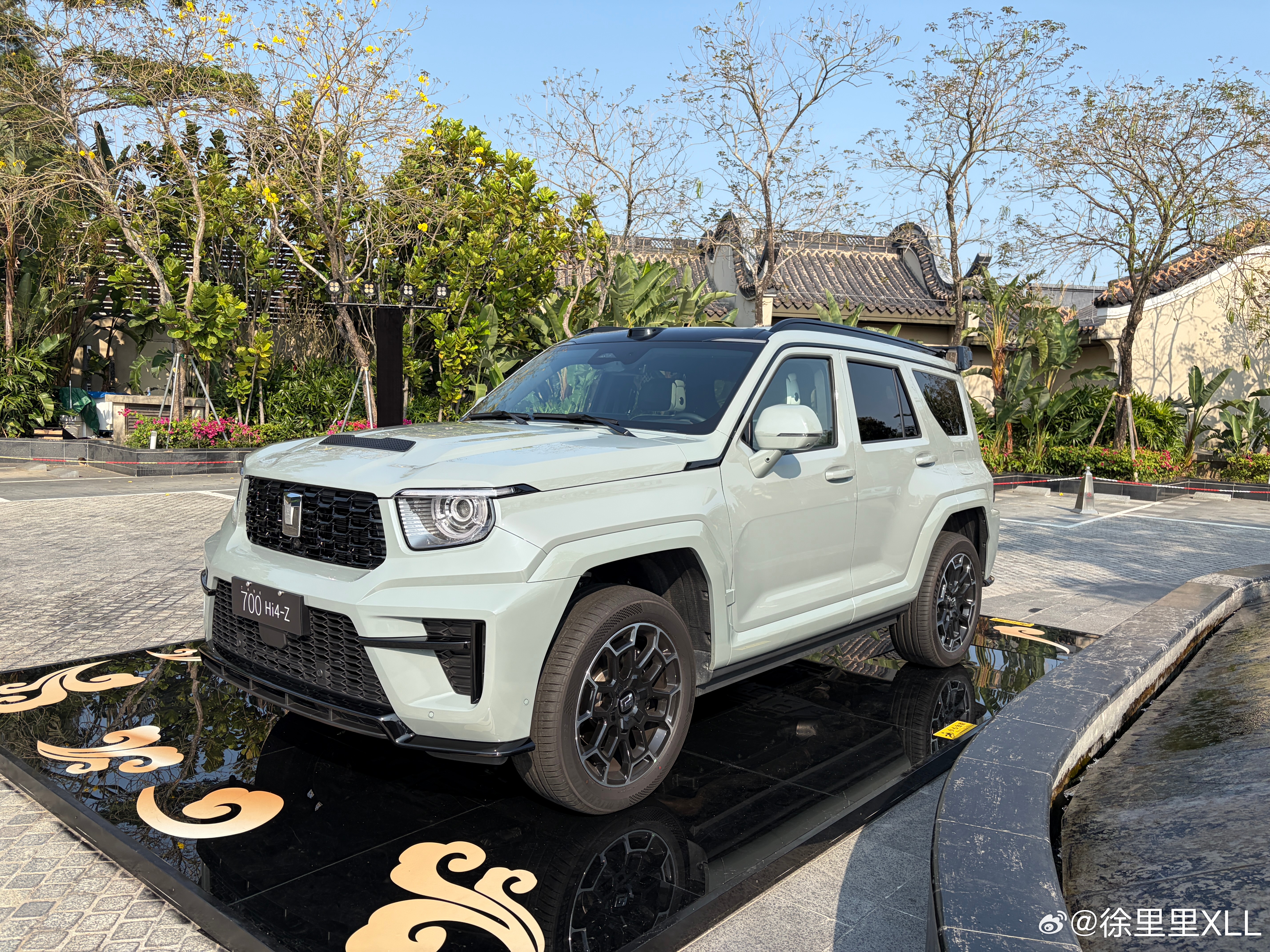 辟个谣吧。很多垂媒在坦克700的配置表里，3.0T发动机一项写的都是缸内直喷。实