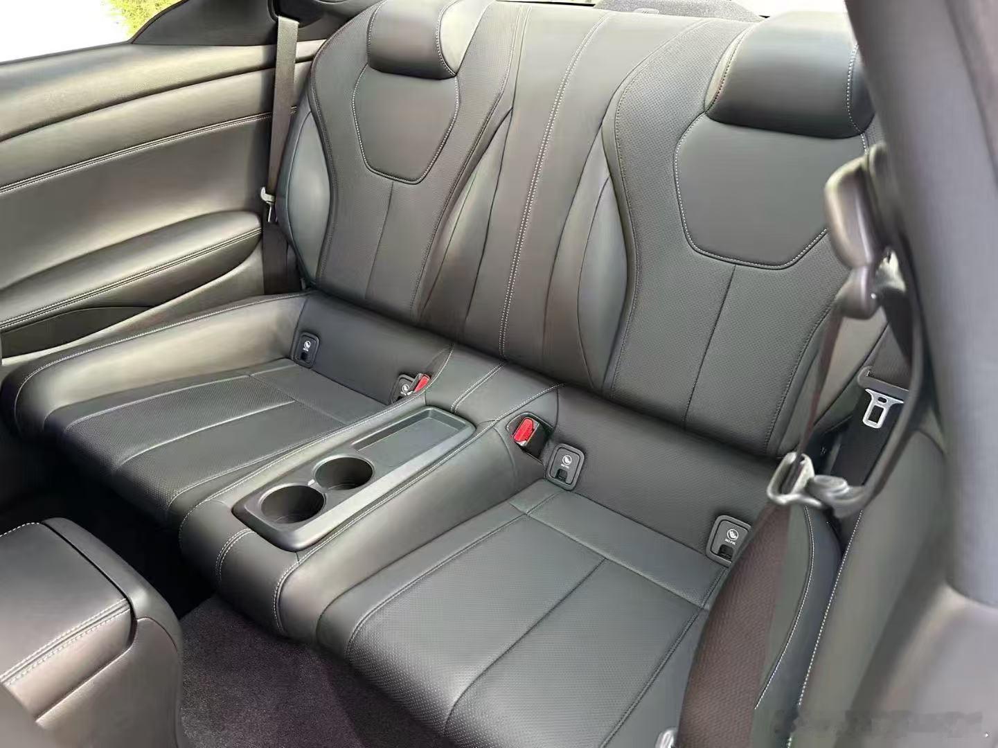 英菲尼迪Q602.0T豪华版，2018年、白外黑内，2.9万公里​​​