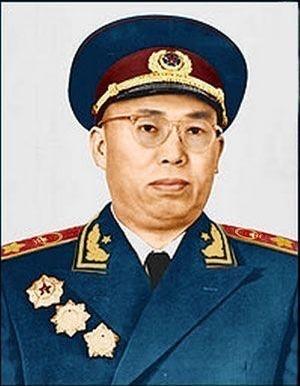 1955年授衔，四野副参谋长聂鹤亭的名字没出现在名单上。不是忘了，是压根没给他报
