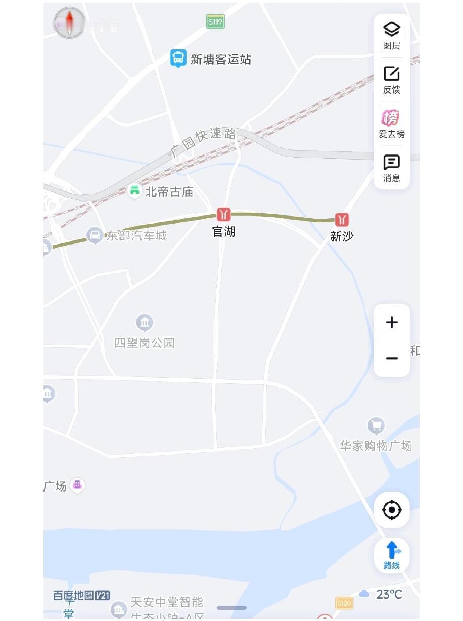 总觉得现在郊区的地铁，都爱往没人的地方修。那些早就建好住满人的地方，想盼个地铁站