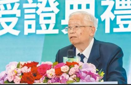 台积电2nm芯片泄密就是闹剧！ 75岁的台积电前资深副总罗唯仁，退休俩月就