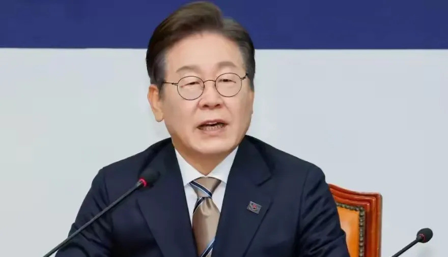 特朗普要求韩国大幅增加驻军费特朗普这次真是狮子大开口，直