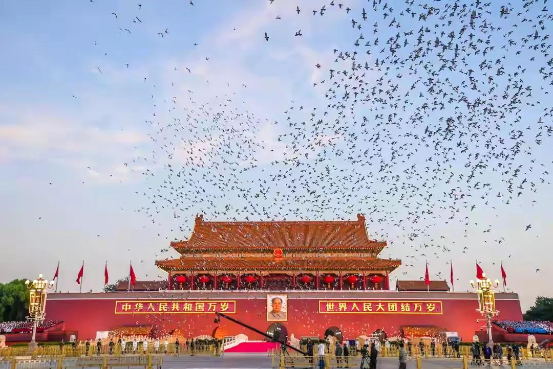 为了世界和平，中国有必要加强稀土管制。只能说，中国是有大格局的，而美国格局不是一