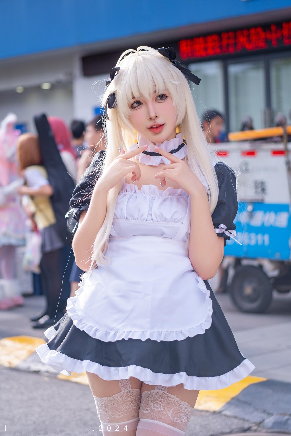 女仆摄影后期：聆听猎人