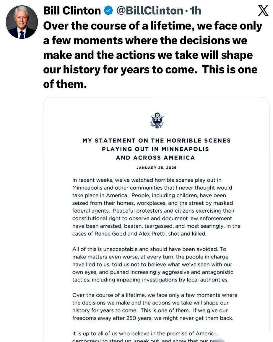 克林顿一篇声明，撕开了一个可怕的口子。他说，蒙着面的联邦特工，正从街上、从办公