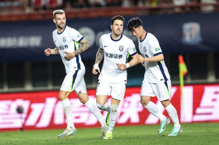 国际足联官网显示, 关于武汉三镇的转会禁令已全部清零