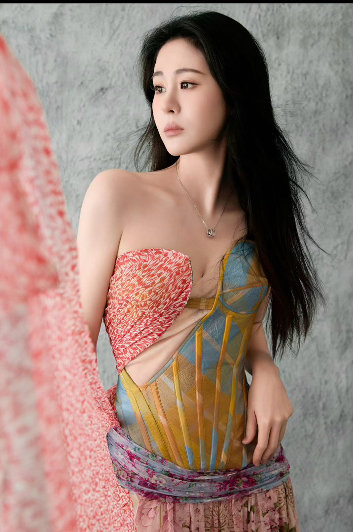 张碧晨音你巡演信息量好大张碧晨音你第一大漏勺来了光是听完简单的介绍，就已经能够想