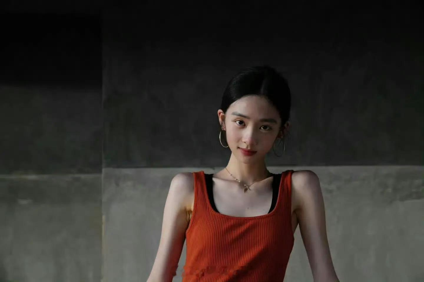 黄多多好漂亮为什么这么多人恶语相向，是生不出这么漂亮的女儿急了吗？​​​