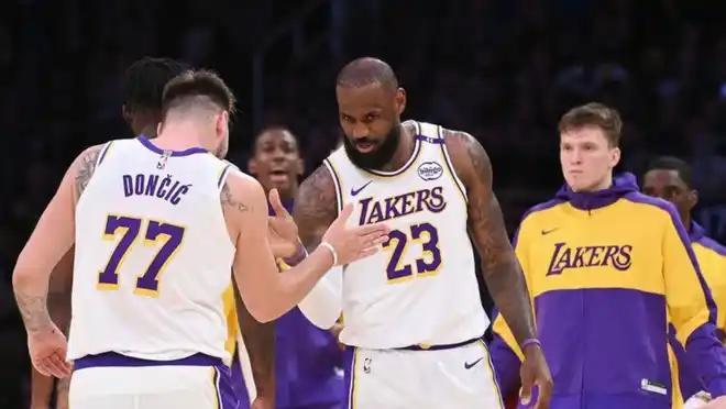 看雷霆这场就能看出湖人的差距鸭梨0-10的三分，雷霆还是有9-33，其他帮手9