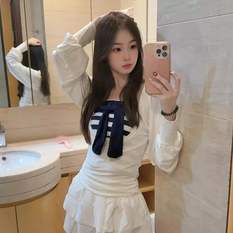 元气少女👧🏻的浴室自拍✨，清新又可爱💕甜系自拍写真甜系浴室自拍简约浴室