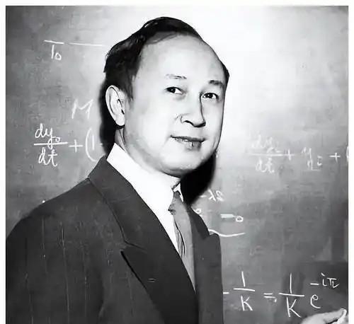 1955年，钱学森回国后，中科院每月给他发350元人民币，后来增聘为院士后，每月