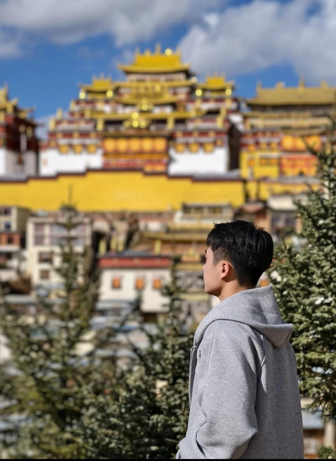 朋友刚结束云南徒步之旅，2000块买来的5个血泪教训：1.高原反应专治各种