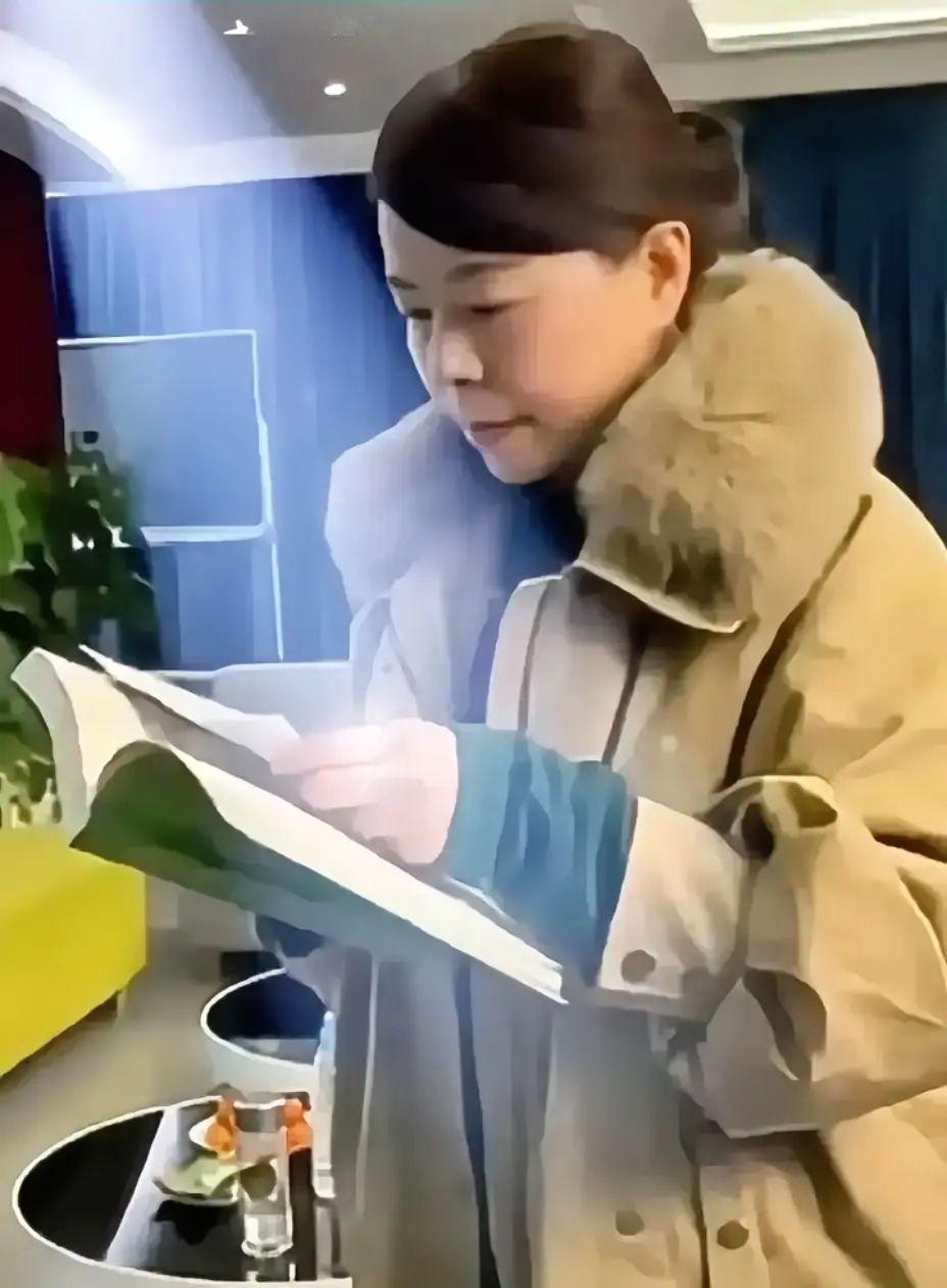 姐姐们家人们下午好；看到果儿喊话许敏粉丝去杭州？柴桑大姐一语道破：别中圈套！
