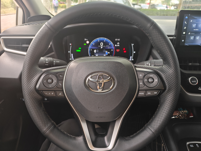 再选一次，会选择卡罗拉吗？如果让我重新选择一辆车，还会选择该车吗？该车有马路三