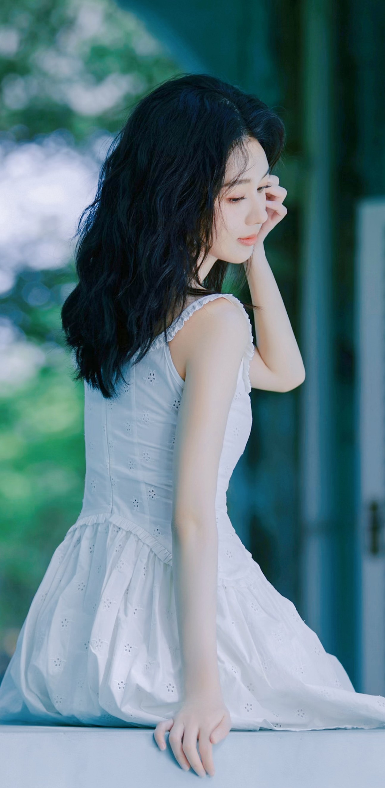 郑合惠子纯美壁纸，白色吊带裙，少女感满满​​​
