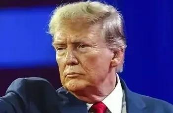 美国总统特朗普下达最新命令！刚刚，特朗普下达命令，要求暂停对俄罗斯的一切制裁，