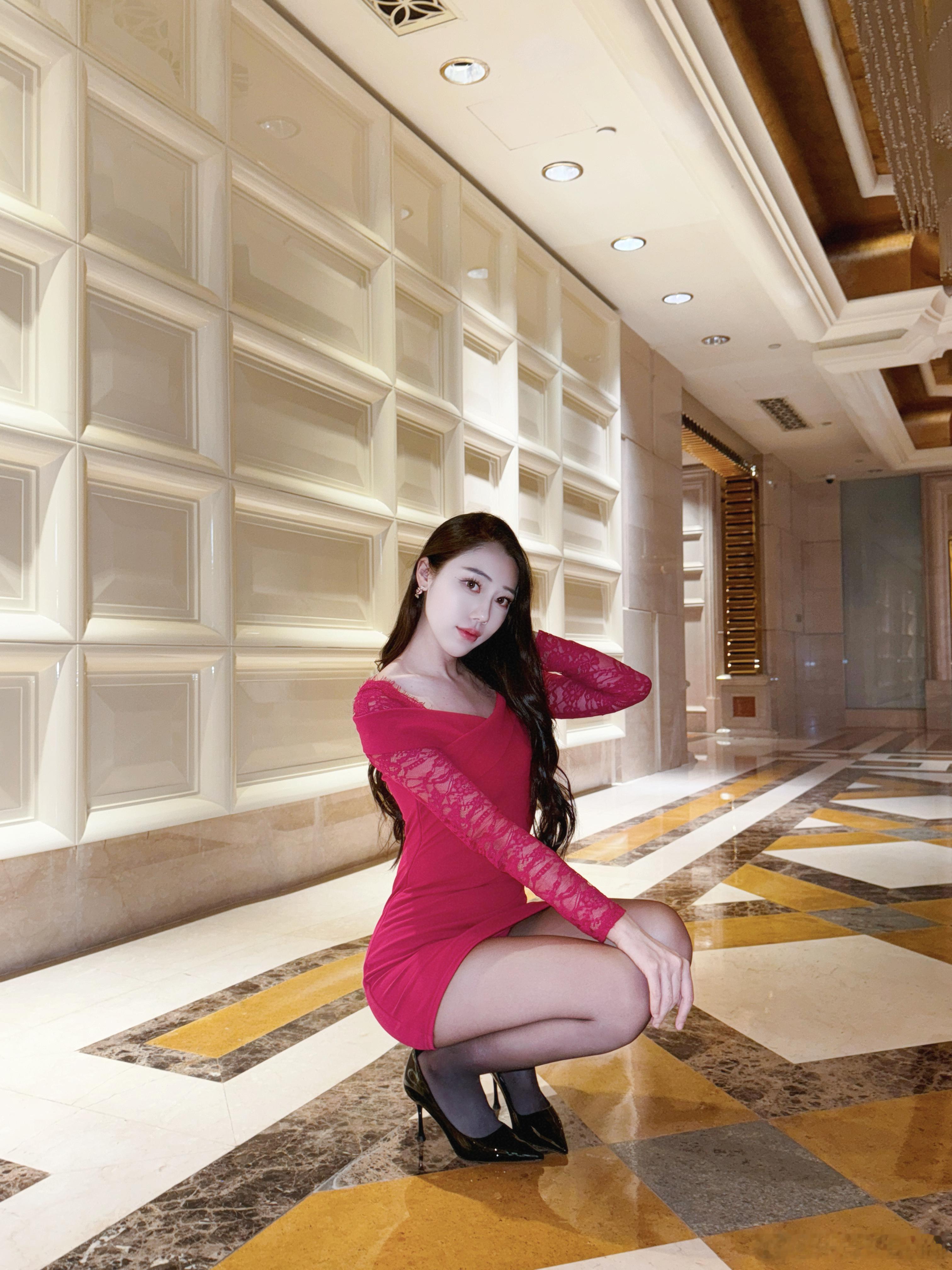 想文案好麻烦想你就不会啦今日美貌限定大长腿﻿