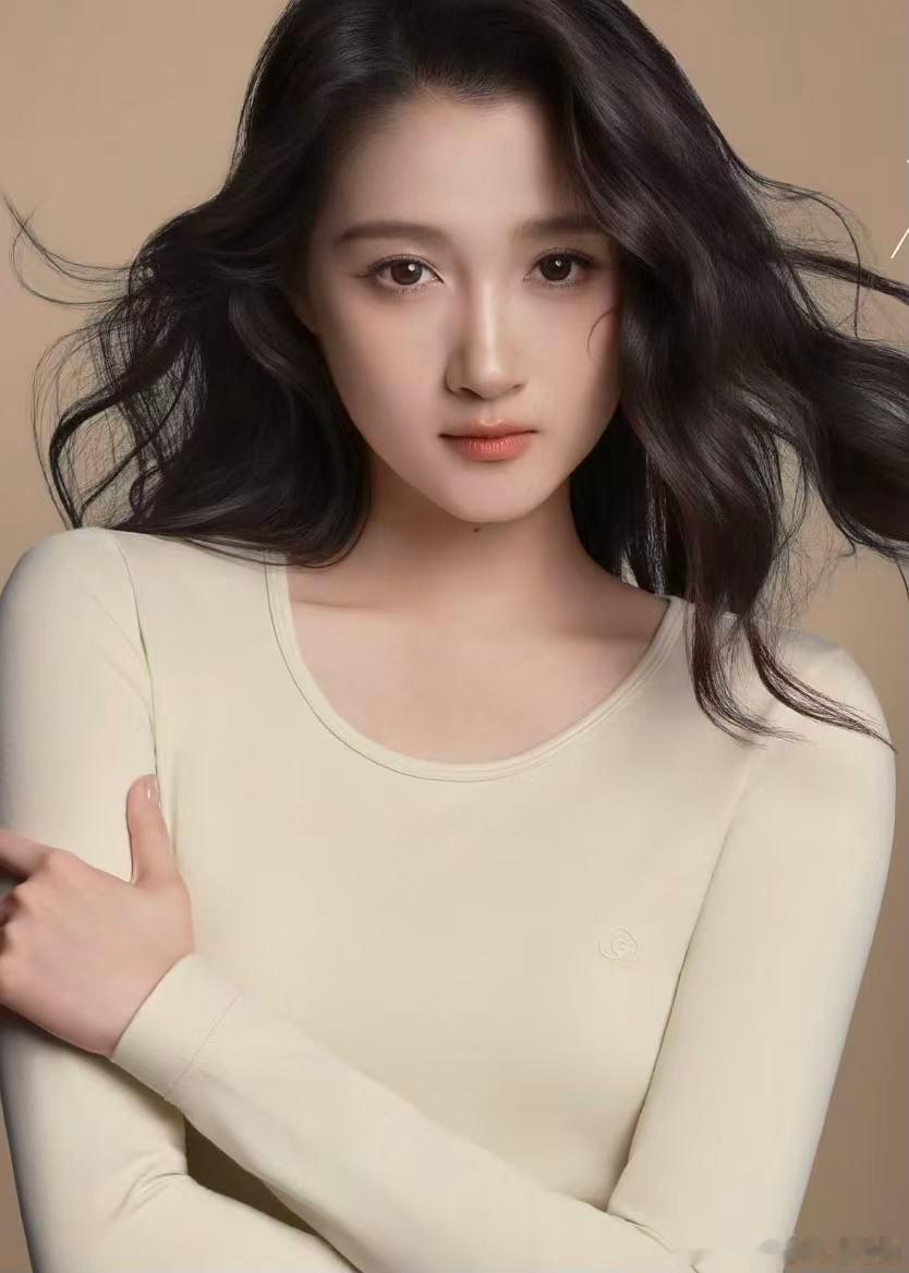 关晓彤淡淡的就很好晓彤这么好看的底子！！多多尝试不同风格吧！对于演员来说驾驭能