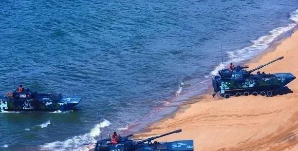 所谓拦截美国军火进岛是个陷阱，会引起三战，是一种妥协，自欺欺人，怯战的一表现，如