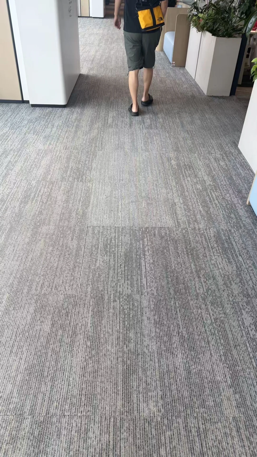 字节被拉上💩的垫子换了？？是同一块吗