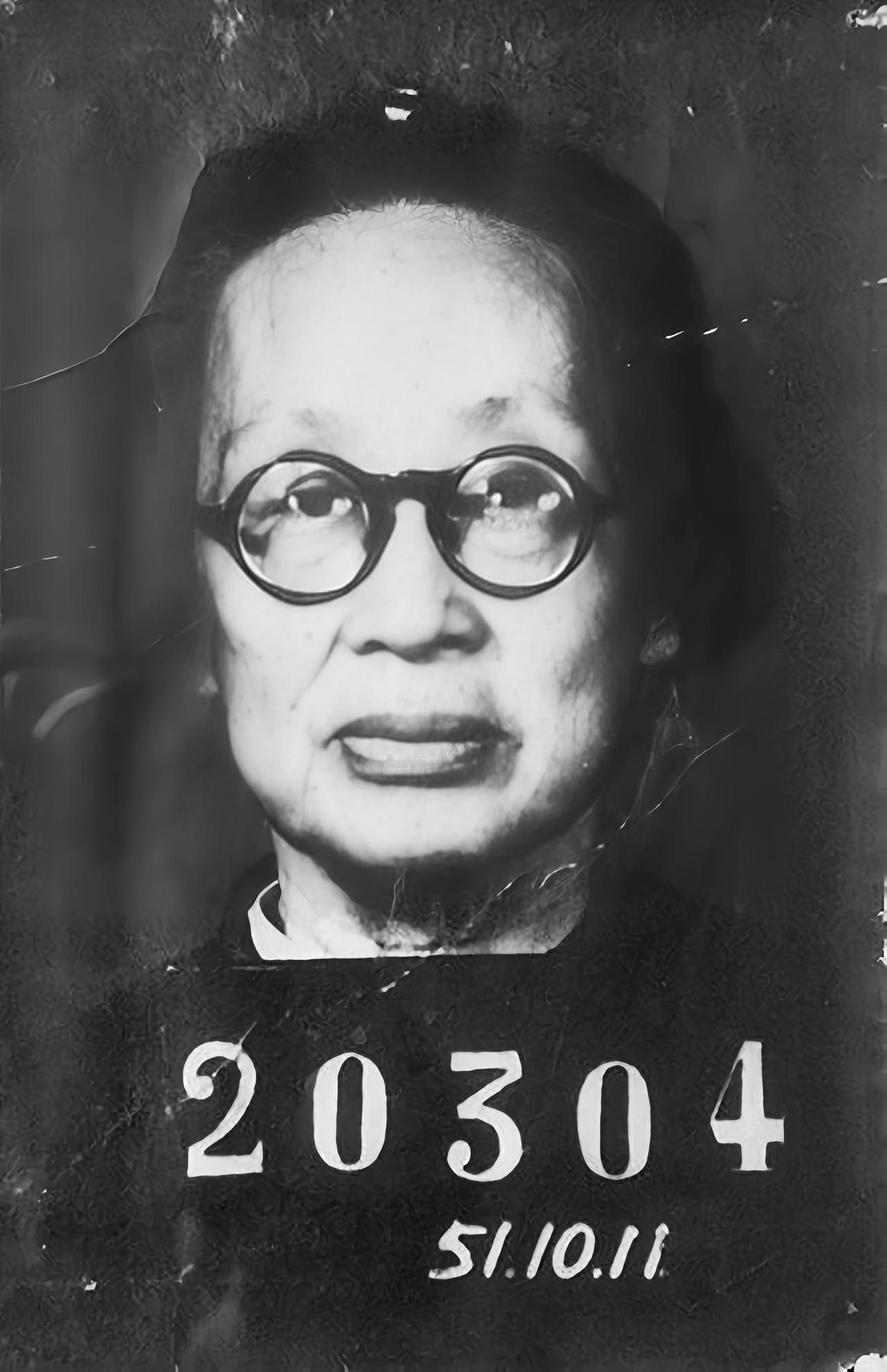 1949年，宋庆龄、何香凝找毛主席求情，请求放了汪精卫的妻子陈璧君，毛主席只提了