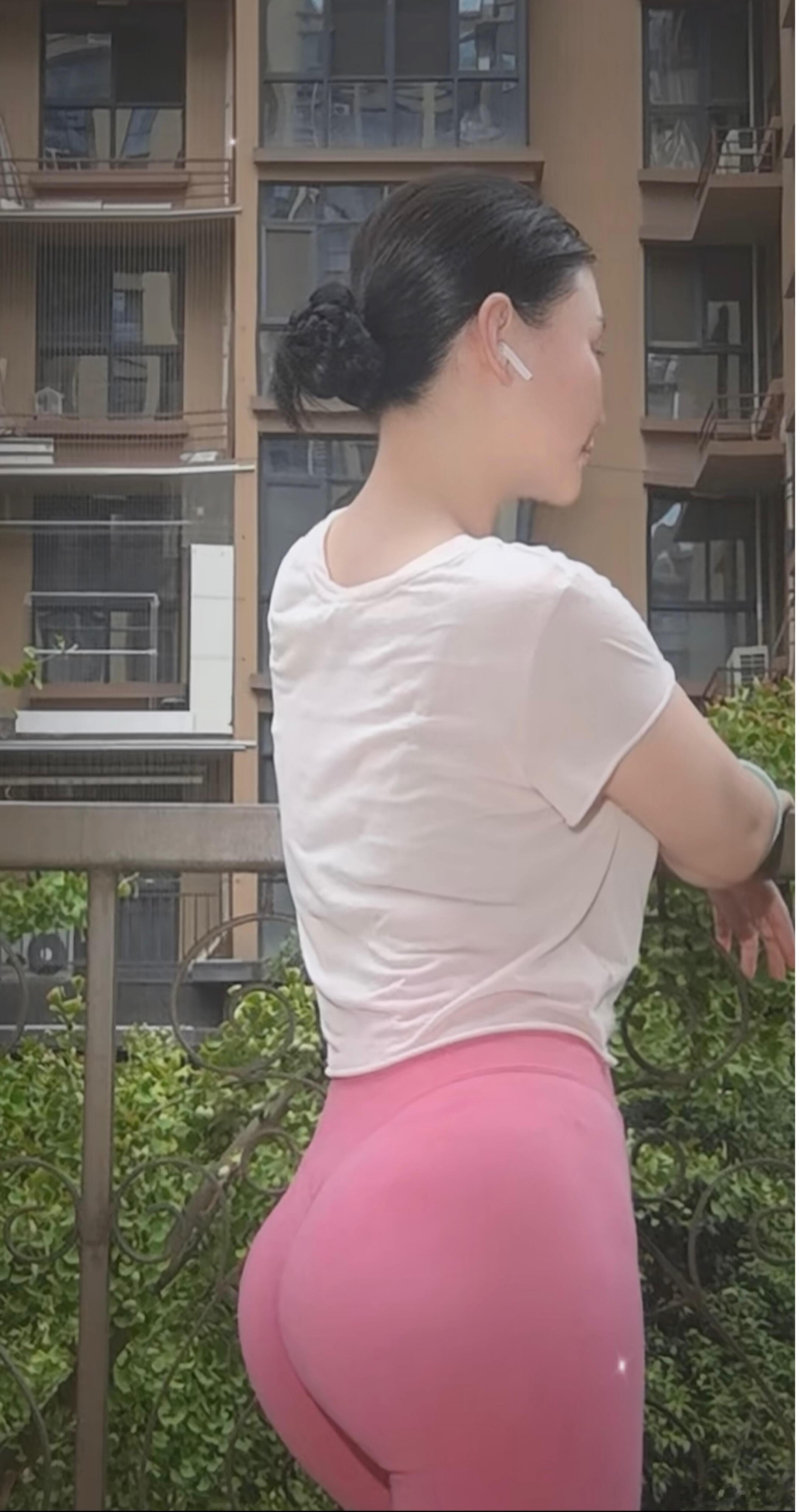开心做自己就好了，为什么要在意其他人眼光瑜伽裤​​​