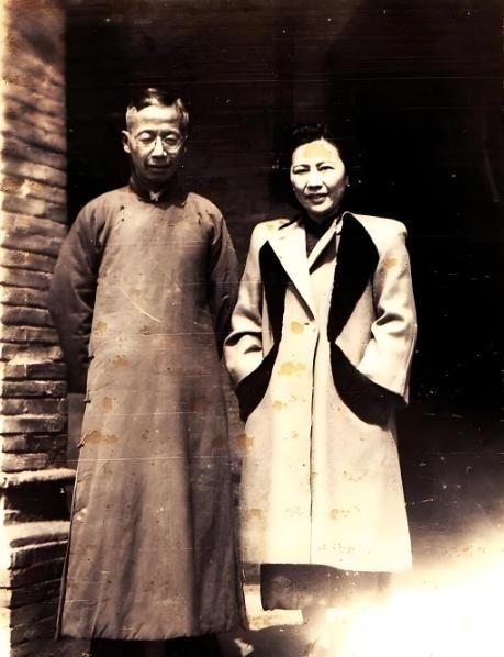 1918年，28岁竺可桢博士毕业，被女校长堵在家里。竺可桢1890年生于浙江绍