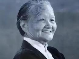 1955年，邓颖超不慎腰部扭伤，用了很多办法都不管用，周总理只好请一位女中医来看