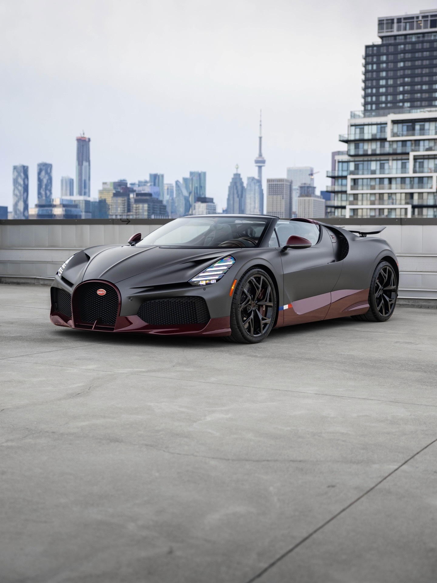 红碳素🩸这个配色真好看布加迪·Mistral🏎️..布加迪Mistral豪