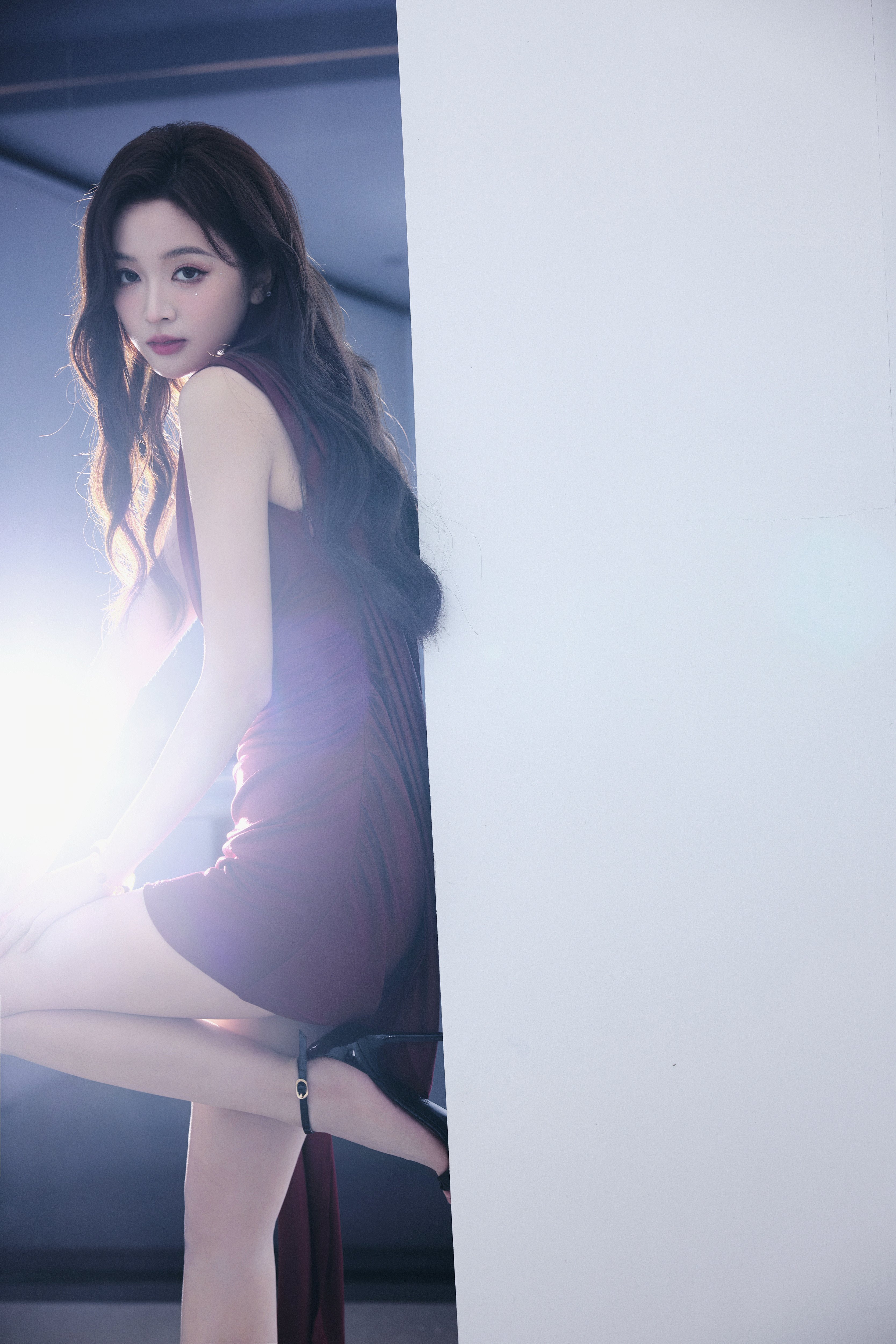 吴宣仪湖南卫视跨年演唱会后台造型