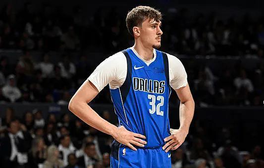 什么鬼？弗拉格开局表现不温不火，大概率，会泯然众人矣，成为水货。这种观点，真的