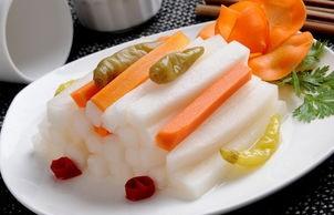 俗话说“冬吃萝卜夏吃姜, 胜过医生开药方”, 接下来教你3步, 就能腌制又好吃又爽口的萝卜条