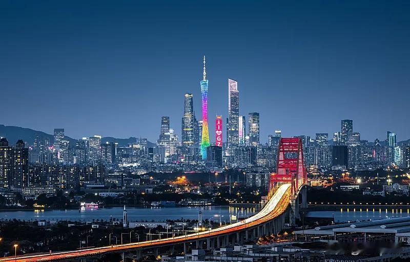 大家觉得广州的气候适合居住吗?先说广州气候的硬优势冬天是真舒服——12月
