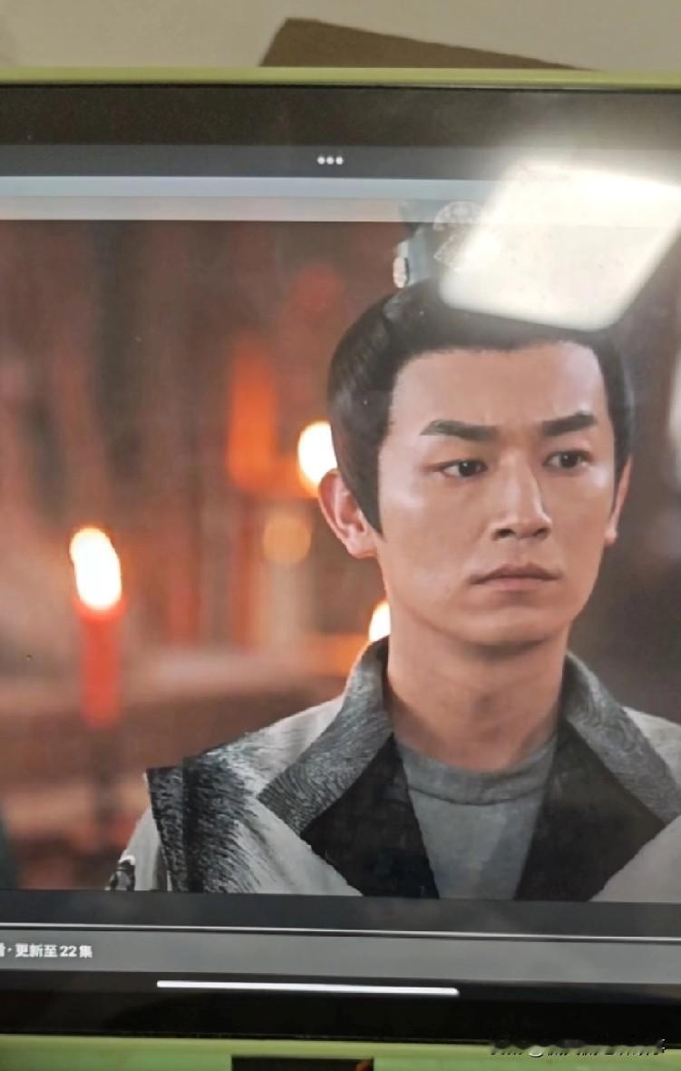 中卢凌风的“愚忠”总让人又气又懂。一边是亲妈太平公主，哪怕怀疑她授意杀害金吾卫，