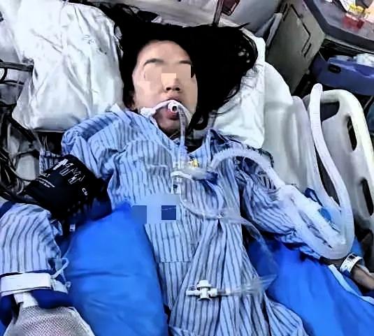 “心痛”一女孩肺癌晚期，她主动停止治疗，自己买了袋糕点吃，护士看到后劝其少