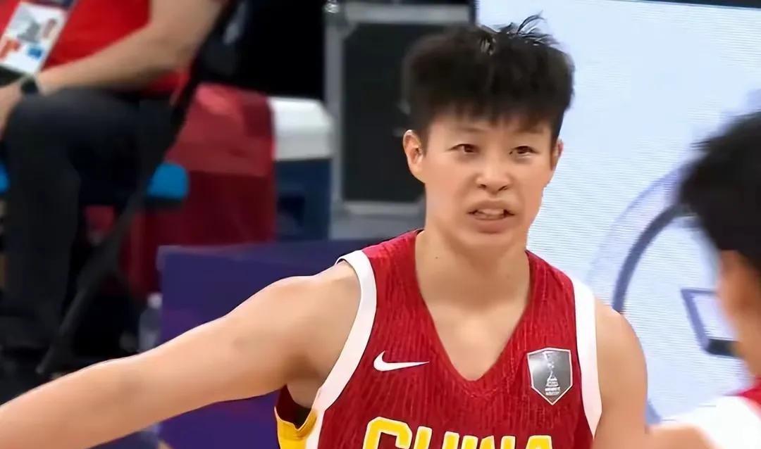 李缘在亚洲杯五场比赛的得分数据:中国女篮亚洲杯首发后卫李缘，结束了亚洲杯的征程