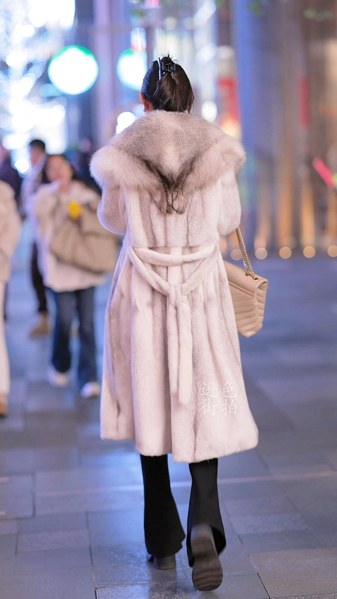 【成都街拍】丨摄影拍照每日穿搭