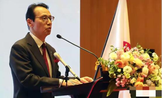 日本驻华大使表态了！日本驻华大使金杉宪治于近日接受凤凰卫视采访时表示，由于中日
