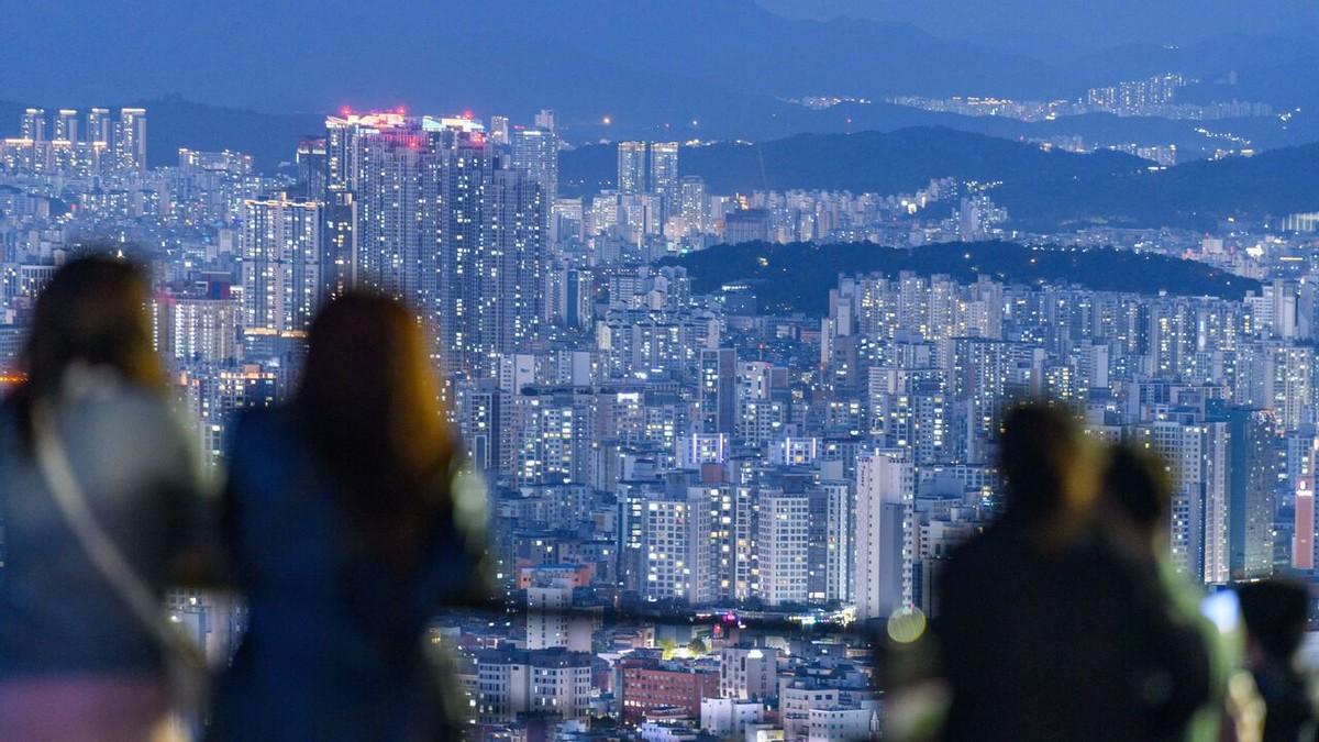 李在明做了什么？支持率开始回升近期，韩国总统李在明折价卖掉个人名下唯一房产，引