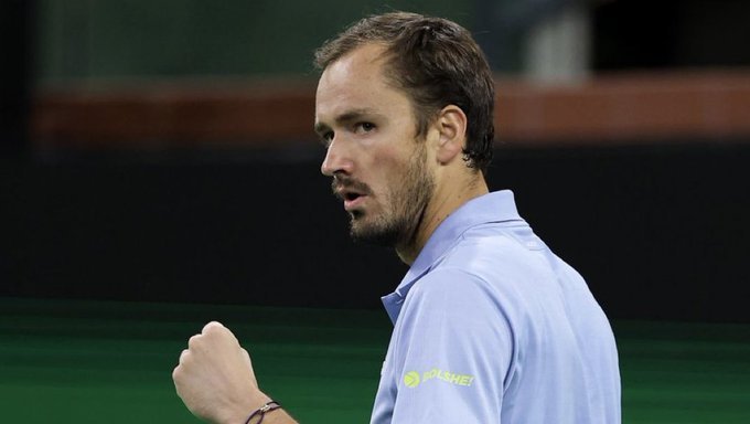 打完澳网后排名世界第11的梅总，迪拜夺冠了还是11，其实在印第安维尔斯打进半决赛