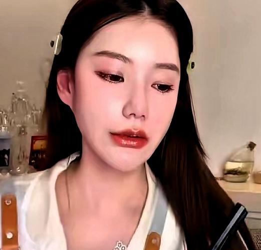 豪门后妈，马筱梅的育儿经马筱梅最近直播了，说了孩子的事儿，玥儿霖霖，引起了好多