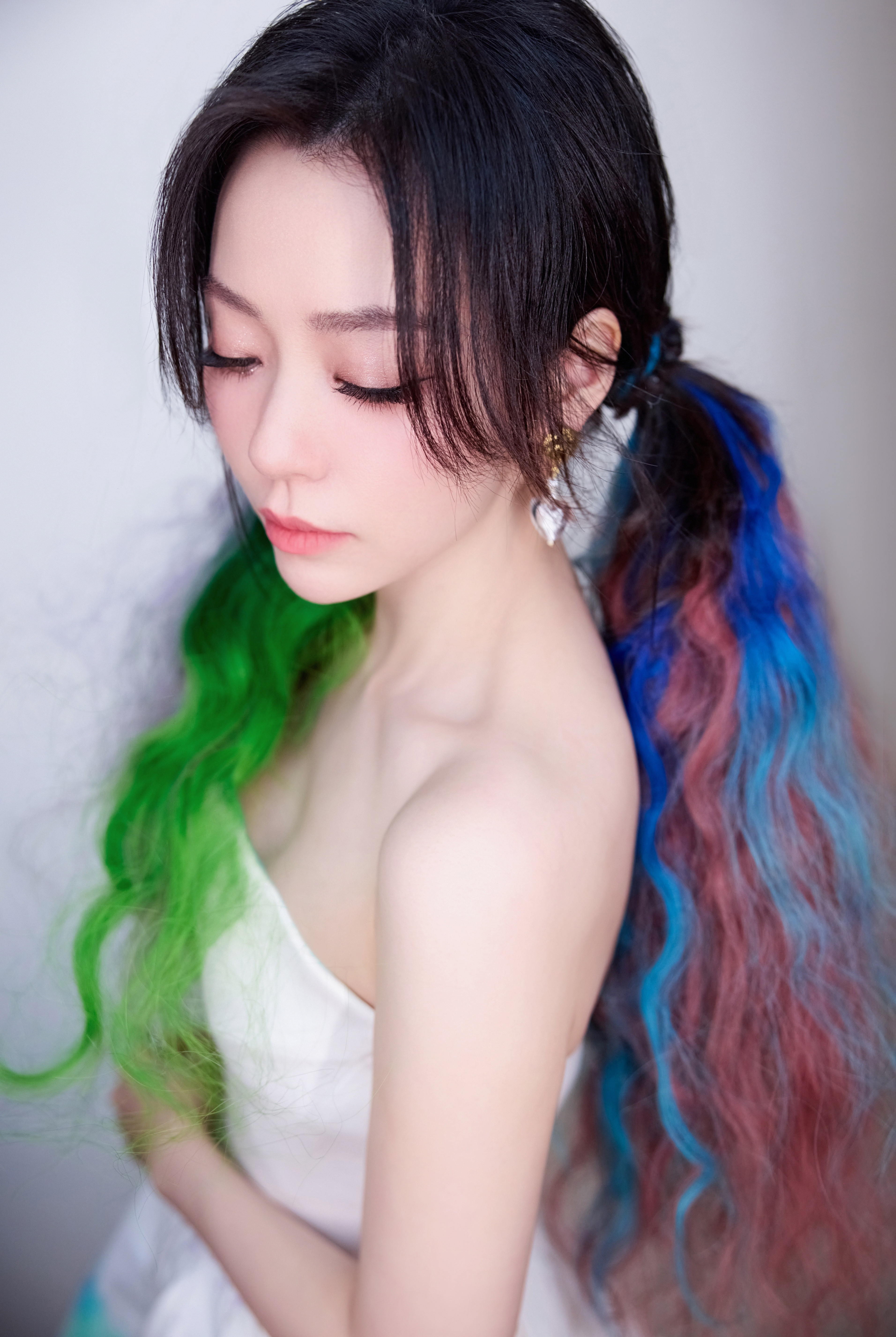 张靓颖在复制粘贴的时代，你是手写的诗