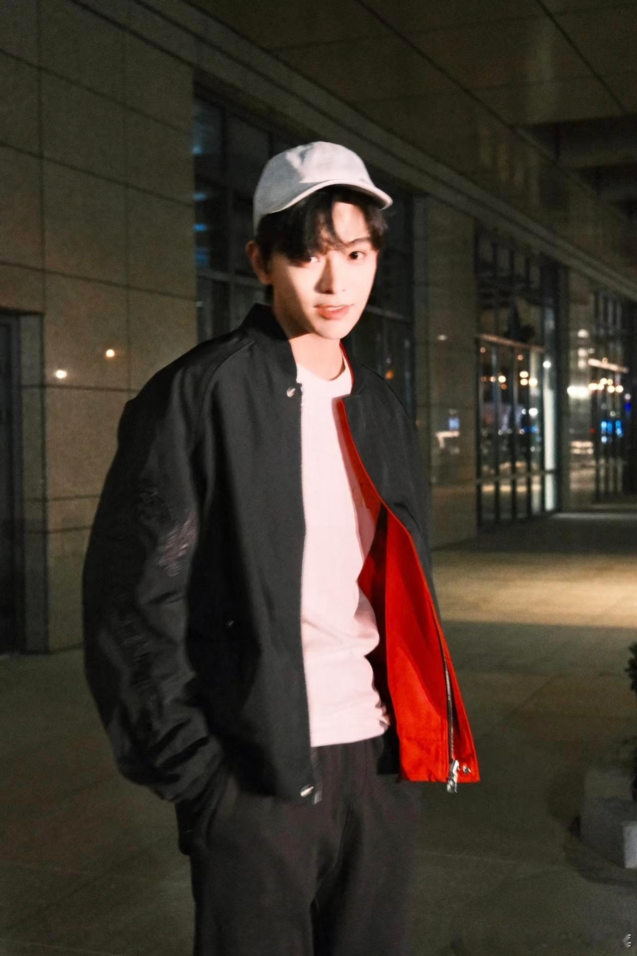 丁禹兮青春男大