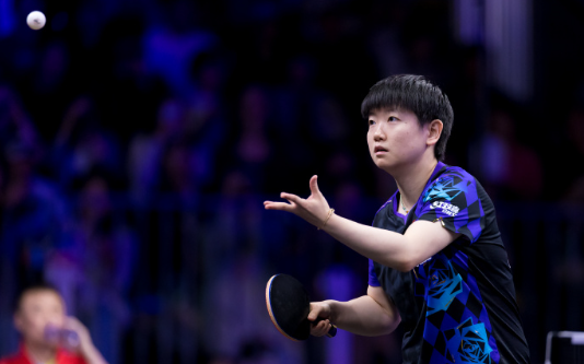 WTT美国大满贯: 孙颖莎第一局11-6获胜, 局分1-0领先王艺迪