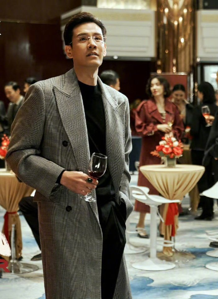 经超40岁状态叔圈可以多一个剑眉星目的经超了！！