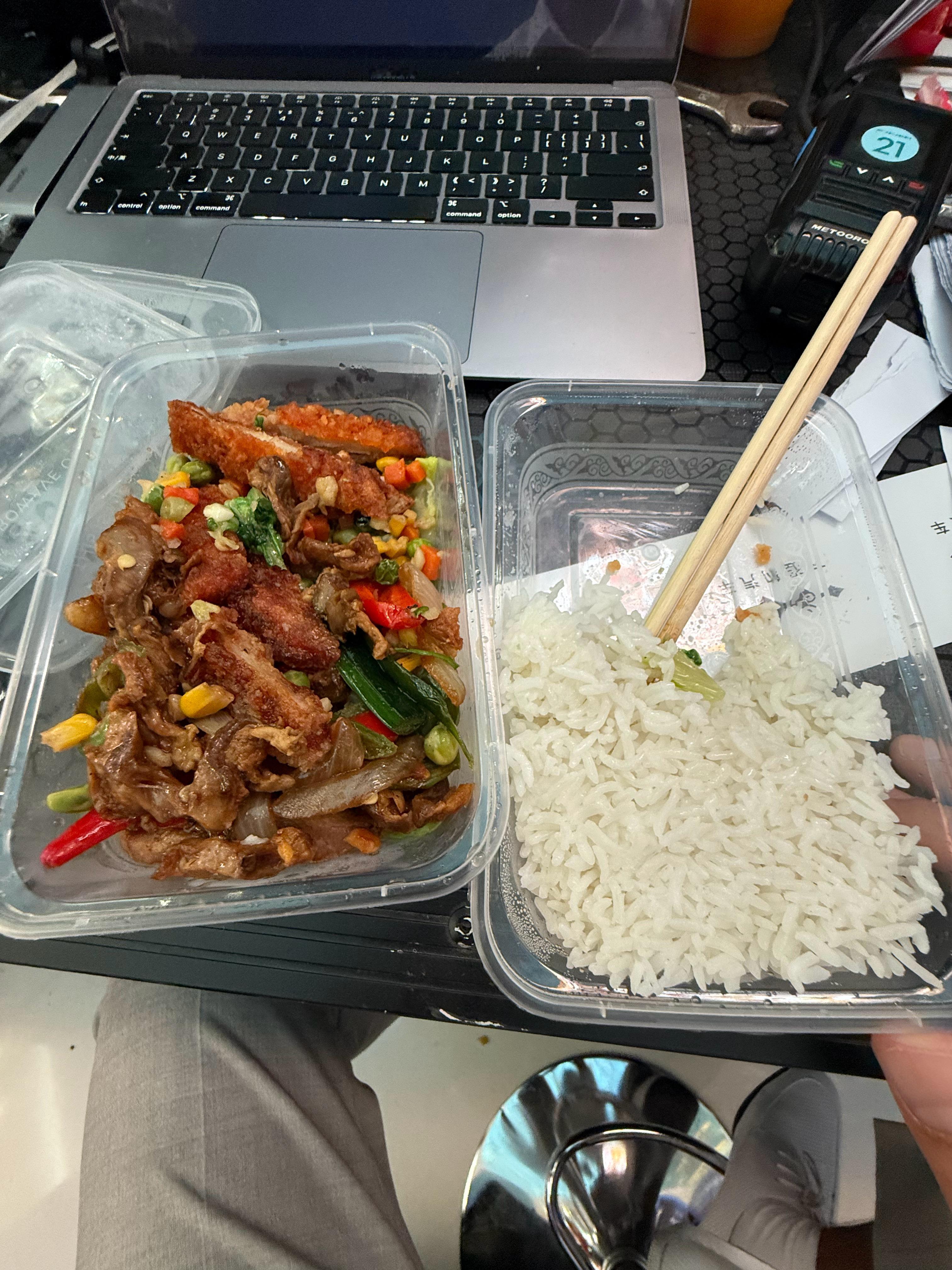 今天的晚餐……​​​