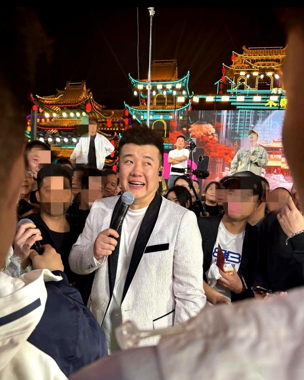 最近网上有不少传闻，说从木森团队撤出来、改投红豆门下的那批徒弟，现在的日子相当难